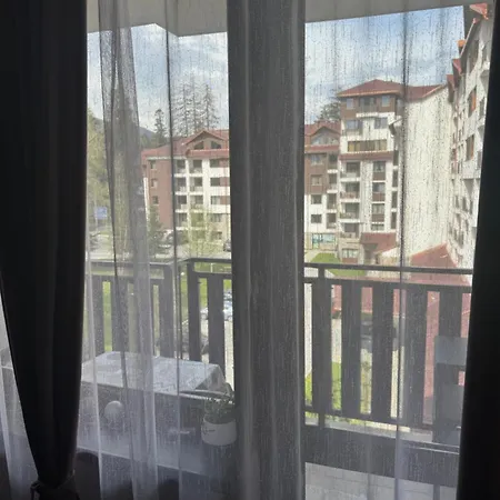 Апартхотел Gardens Mvs D42 *